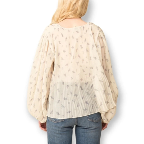 NWT Ganni Pleated Georgette Floral V-Neck Blouse with Balloon Sleeves 40 (8 US) - Picture 3 of 16